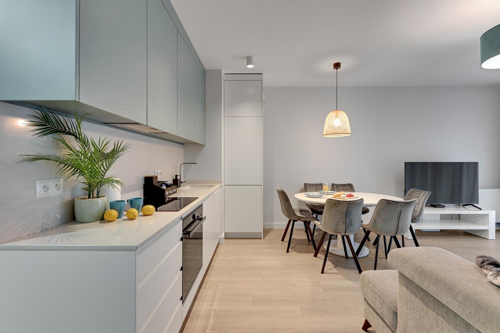 Scala City Center Apartments With Parking By Lion Apartments 그단스크 외부 사진