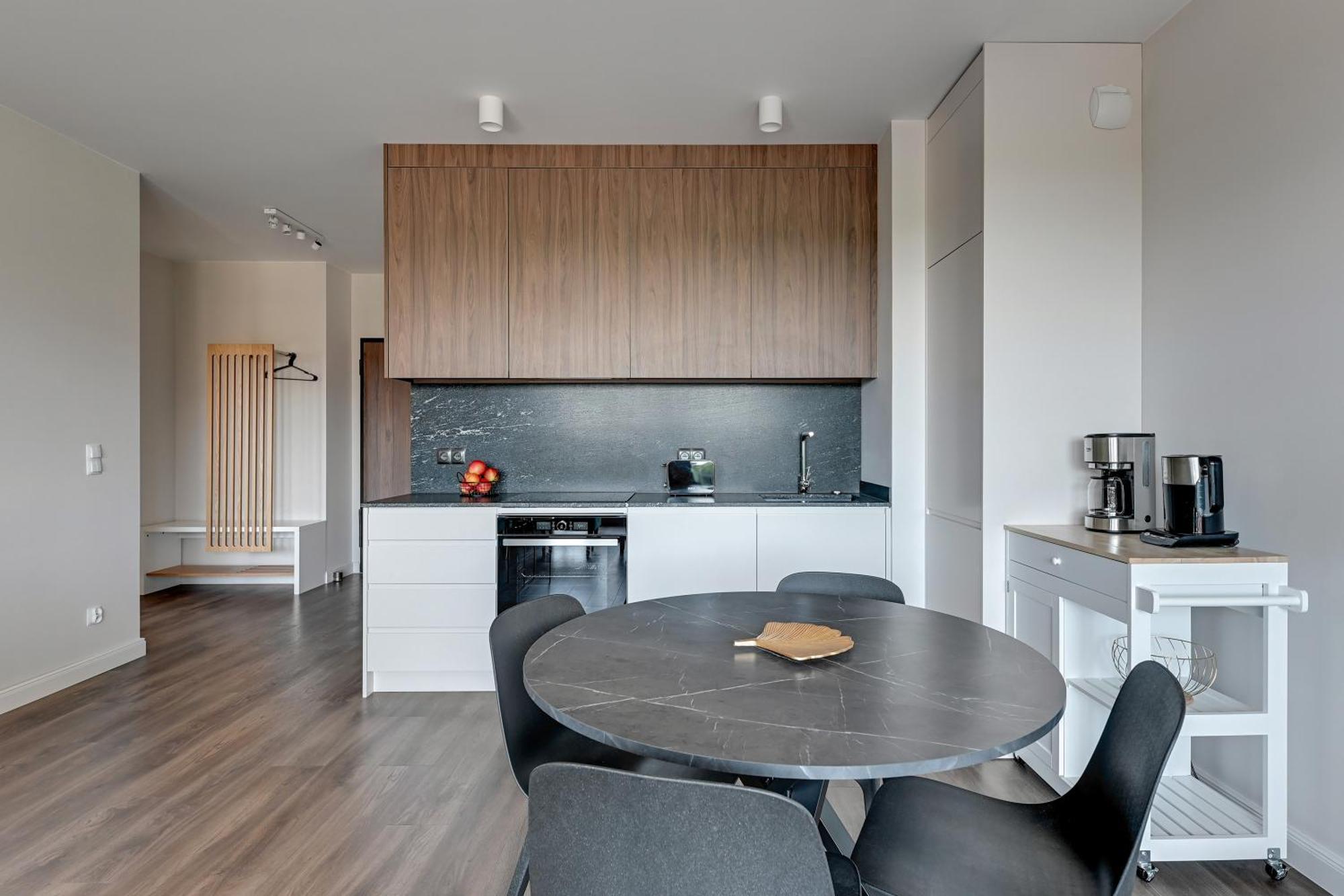 Scala City Center Apartments With Parking By Lion Apartments 그단스크 외부 사진