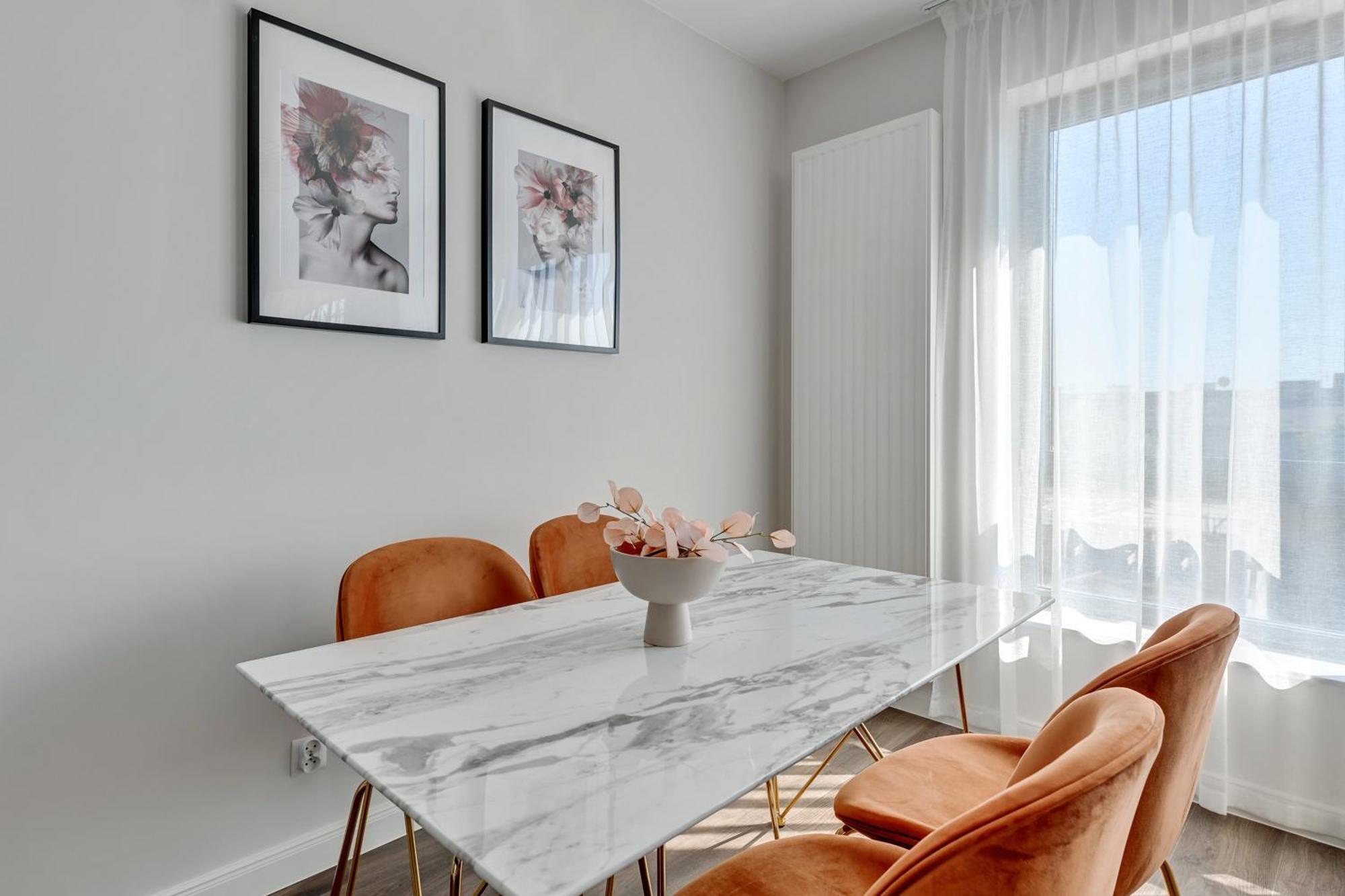 Scala City Center Apartments With Parking By Lion Apartments 그단스크 외부 사진