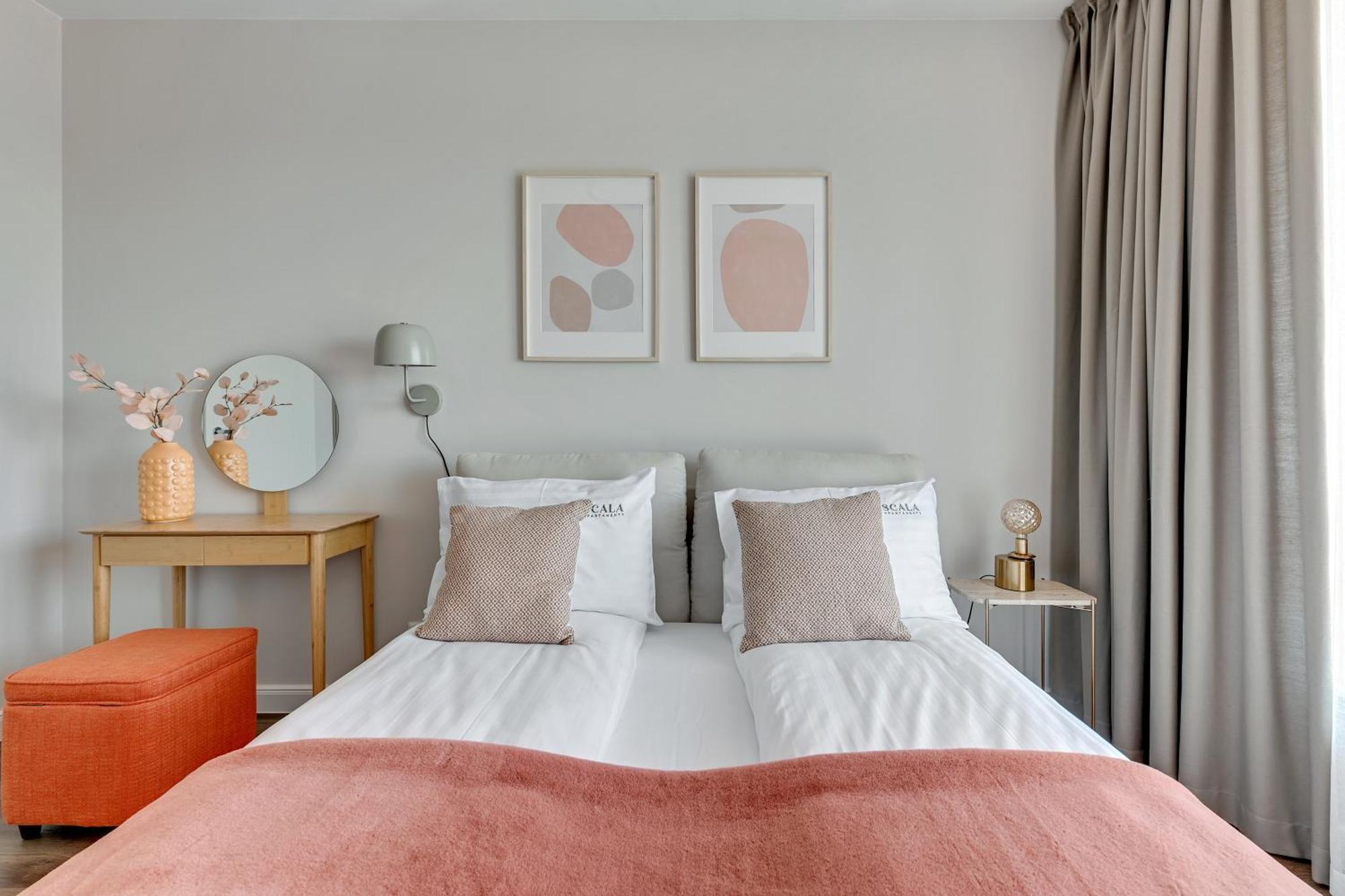 Scala City Center Apartments With Parking By Lion Apartments 그단스크 외부 사진